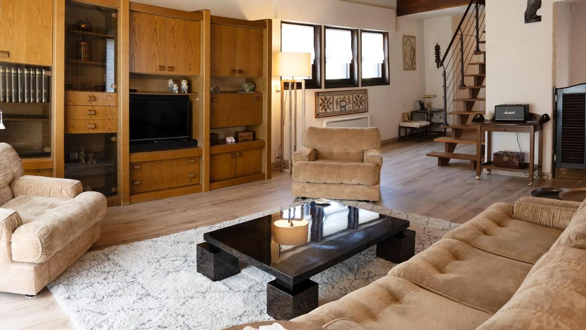 Beautiful Family Home Armoy